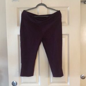 Plum 7/8 leggings